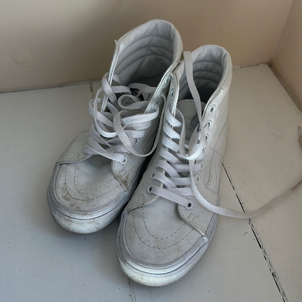 VANs women sneakers